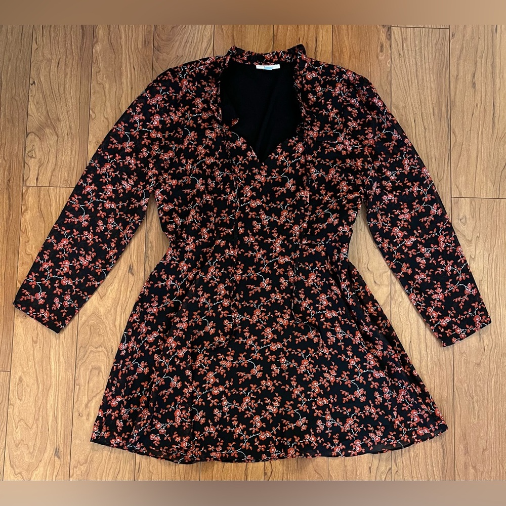 Bar III Large Women's Floral-Print Tie-Neck Mini Dress Farah Ditsy Red Black
